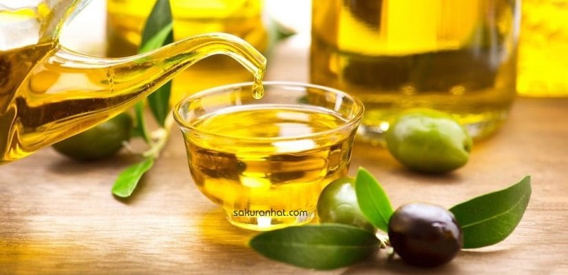 #3 Cách chăm sóc tóc khô với dầu oliu